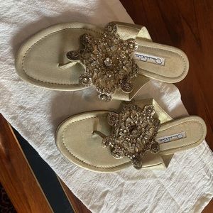 OSCAR de La RENTA Metallic Sequin Leather Thong Sandals SZ 38 / US size 7-7.5